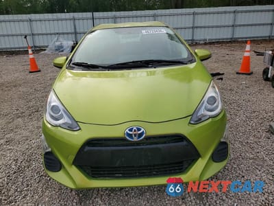 Piąte zdjęcie samochodu w środku: 2016 TOYOTA PRIUS C TWO VIN:JTDKDTB32G1117542 - miniatura