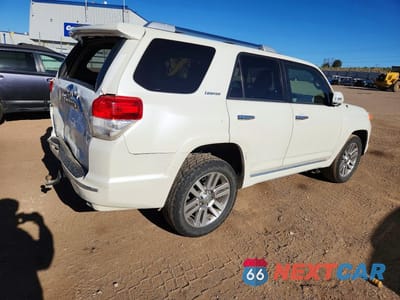 Trzecie zdjęcie samochodu z tyłu: 2012 TOYOTA 4RUNNER LIMITED VIN:JTEBU5JR0C5106619 - miniatura