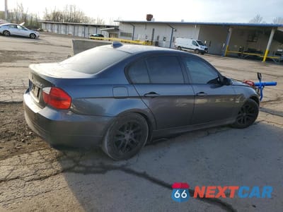 Trzecie zdjęcie samochodu z tyłu: 2007 BMW 328 XI VIN:WBAVC93567KZ71654 - miniatura