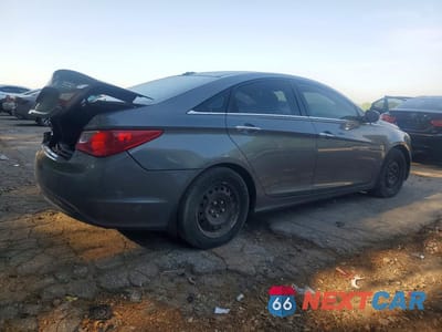 Trzecie zdjęcie samochodu z tyłu: 2012 HYUNDAI SONATA LIMITED VIN:5NPEC4AC6CH313719 - miniatura