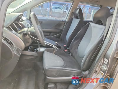 Zdjęcie 7 z 12 samochodu: 2008 HONDA FIT VIN:JHMGD38458S039404 - miniatura