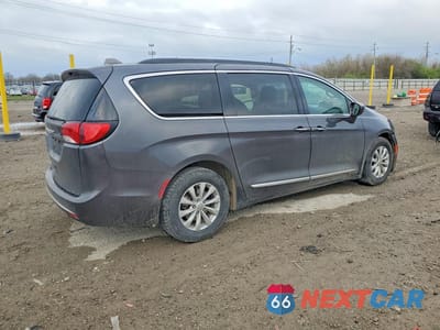 Trzecie zdjęcie samochodu z tyłu: 2017 CHRYSLER PACIFICA TOURING L VIN:2C4RC1BG2HR505442 - miniatura