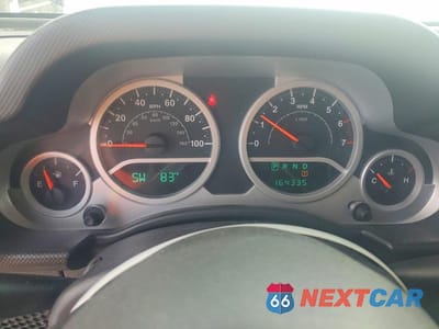 Zdjęcie 9 z 12 samochodu: 2010 JEEP WRANGLER SPORT VIN:1J4AA2D12AL136222 - miniatura