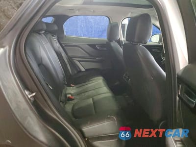 Zdjęcie 11 z 13 samochodu: 2017 JAGUAR F-PACE PREMIUM VIN:SADCJ2BV4HA898000 - miniatura