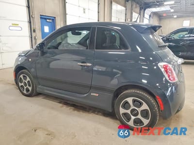 Drugie zdjęcie samochodu z przodu: 2018 FIAT 500 ELECTRIC VIN:3C3CFFGE3JT377415 - miniatura