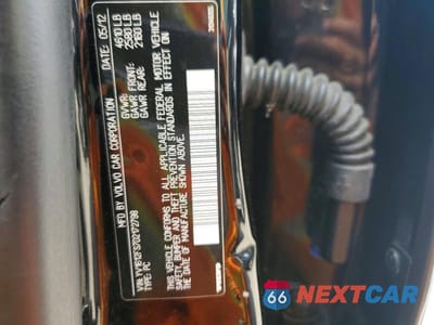 Zdjęcie 12 z 12 samochodu: 2013 VOLVO S60 T5 VIN:YV1612FS7D2172798 - miniatura