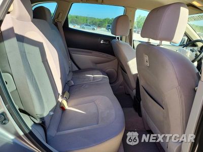 Zdjęcie 10 z 12 samochodu: 2011 NISSAN ROGUE S VIN:JN8AS5MT9BW571023 - miniatura