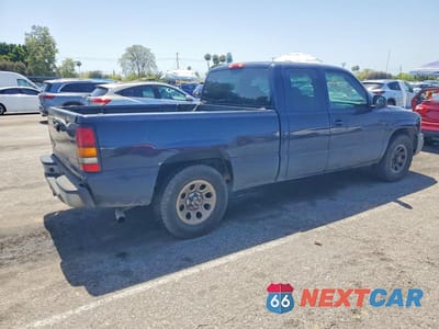 Trzecie zdjęcie samochodu z tyłu: 2005 GMC NEW SIERRA C1500 VIN:1GTEC19X65Z150264 - miniatura