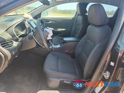 Zdjęcie 7 z 12 samochodu: 2017 CHEVROLET MALIBU LS VIN:1G1ZB5ST4HF199657 - miniatura