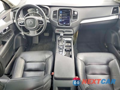 Zdjęcie 8 z 12 samochodu: 2016 VOLVO XC90 T5 VIN:YV4102XK5G1056461 - miniatura