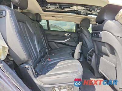 Zdjęcie 11 z 13 samochodu: 2019 BMW X7 XDRIVE40I VIN:5UXCW2C59KL082101 - miniatura