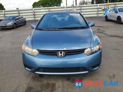 Piąte zdjęcie samochodu w środku: 2007 HONDA CIVIC LX VIN:2HGFG12637H525803 - miniatura