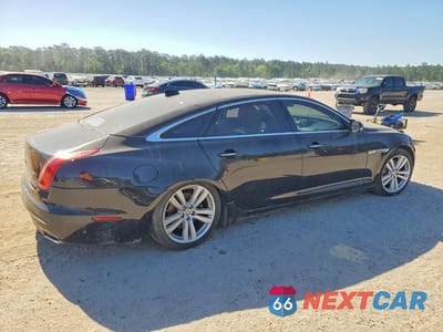 Trzecie zdjęcie samochodu z tyłu: 2016 JAGUAR XJL PORTFOLIO VIN:SAJWJ2GD7G8V99729 - miniatura