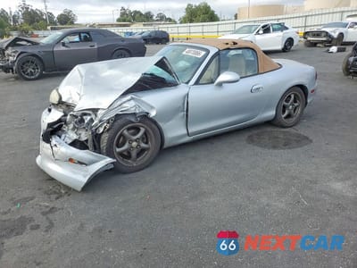 2000 MAZDA MX-5 MIATA BASE JM1NB3534Y0142626 - główne zdjęcie licytacji z USA - miniatura