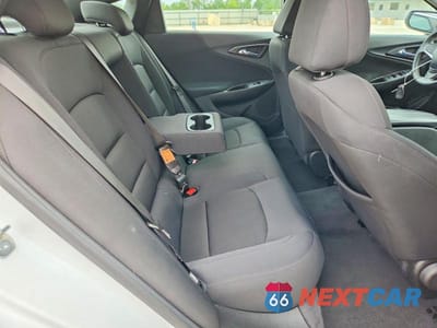 Zdjęcie 10 z 12 samochodu: 2023 CHEVROLET MALIBU LT VIN:1G1ZD5ST4PF220290 - miniatura