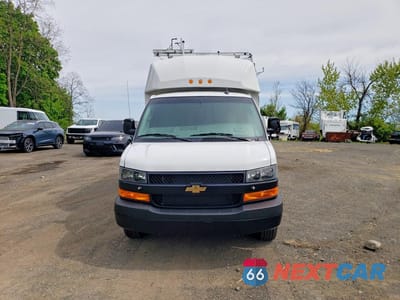 Piąte zdjęcie samochodu w środku: 2024 CHEV EXPRESS G3500 VIN:1GB0GRFP3R1177884 - miniatura