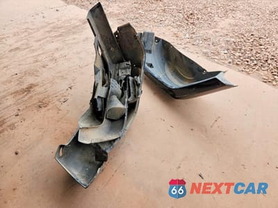 Zdjęcie 12 z 12 samochodu: 2015 JEEP WRANGLER UNLIMITED SAHARA VIN:1C4BJWEG2FL647330 - miniatura