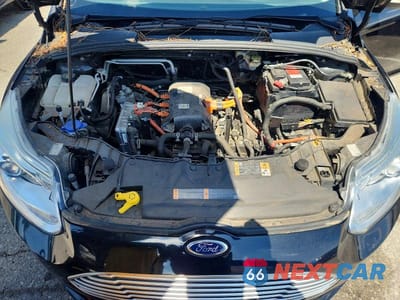 Zdjęcie 11 z 11 samochodu: 2014 FORD FOCUS BEV VIN:1FADP3R45EL311844 - miniatura