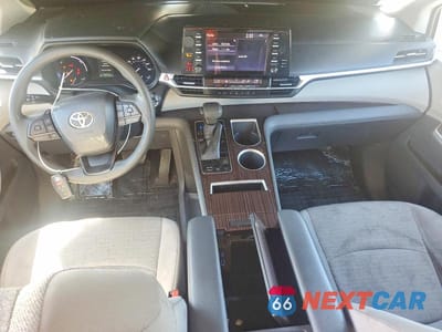 Zdjęcie 8 z 13 samochodu: 2022 TOYOTA SIENNA LE VIN:5TDKRKEC0NS101718 - miniatura