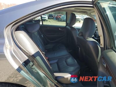 Zdjęcie 10 z 12 samochodu: 2007 VOLVO S60 2.5T VIN:YV1RH592172632192 - miniatura