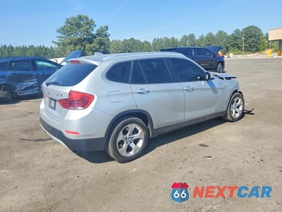 Trzecie zdjęcie samochodu z tyłu: 2014 BMW X1 SDRIVE28I VIN:WBAVM1C57EVW52967 - miniatura