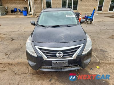Piąte zdjęcie samochodu w środku: 2017 NISSAN VERSA 1.6 SV VIN:3N1CN7AP5HL827321 - miniatura