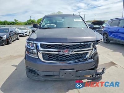 Piąte zdjęcie samochodu w środku: 2016 CHEVROLET SUBURBAN C1500 LS VIN:1GNSCGKC0GR363198 - miniatura