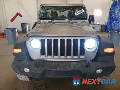 Piąte zdjęcie samochodu w środku: 2021 JEEP WRANGLER UNLIMITED SPORT VIN:1C4HJXKN0MW618794 - miniatura
