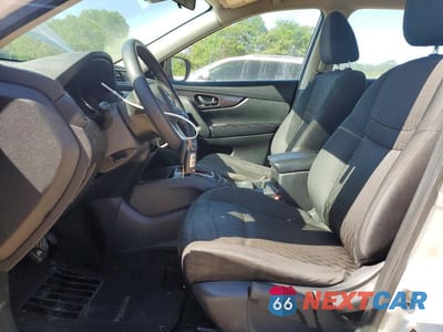 Zdjęcie 7 z 13 samochodu: 2019 NISSAN ROGUE S VIN:5N1AT2MT9KC811918 - miniatura