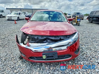 Piąte zdjęcie samochodu w środku: 2010 FORD FUSION SE VIN:3FAHP0HA0AR228275 - miniatura