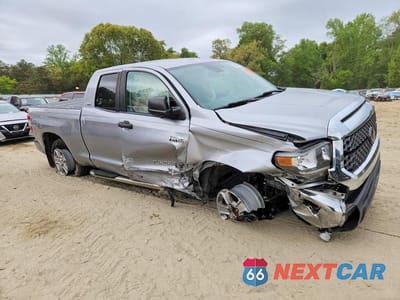 Czwarte zdjęcie samochodu z boku: 2021 TOYOTA TUNDRA SR5 VIN:5TFRY5F10MX286183 - miniatura
