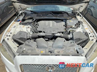Zdjęcie 7 z 10 samochodu: 2013 JAGUAR XJ VIN:SAJWJ1CD7D8V49599 - miniatura