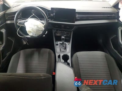Zdjęcie 8 z 12 samochodu: 2025 VOLKSWAGEN JETTA S VIN:3VW5X7BU3SM022825 - miniatura