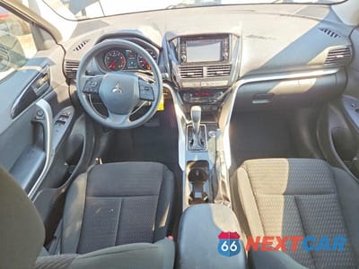Zdjęcie 8 z 14 samochodu: 2022 MITSUBISHI ECLIPSE CROSS ES VIN:JA4ATUAA4NZ047474 - miniatura