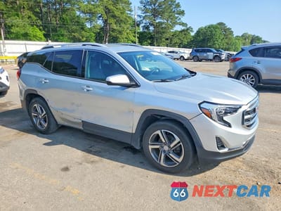 Czwarte zdjęcie samochodu z boku: 2019 GMC TERRAIN SLT VIN:3GKALPEV8KL333971 - miniatura