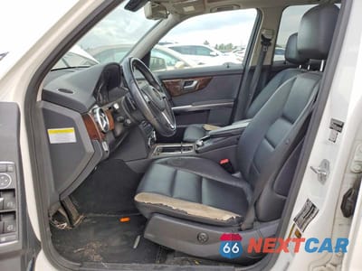 Zdjęcie 7 z 13 samochodu: 2014 MERCEDES-BENZ GLK 350 VIN:WDCGG5HB4EG312652 - miniatura