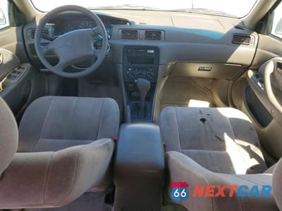 Zdjęcie 8 z 13 samochodu: 1997 TOYOTA CAMRY LE VIN:JT2BG22K1V0049416 - miniatura
