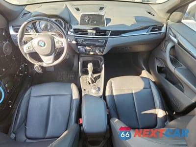 Zdjęcie 8 z 14 samochodu: 2019 BMW X1 SDRIVE28I VIN:WBXHU7C57K3H46363 - miniatura