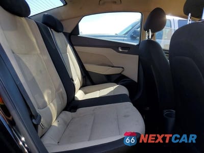 Zdjęcie 10 z 12 samochodu: 2018 HYUNDAI ACCENT SE VIN:3KPC24A38JE034610 - miniatura