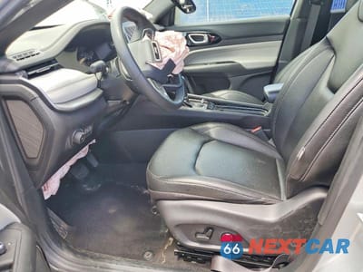 Zdjęcie 7 z 12 samochodu: 2025 JEEP COMPASS LIMITED VIN:3C4NJDCNXST508077 - miniatura