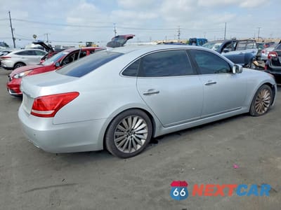 Trzecie zdjęcie samochodu z tyłu: 2015 HYUNDAI EQUUS SIGNATURE VIN:KMHGH4JH4FU094190 - miniatura