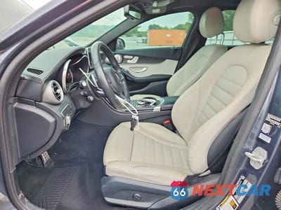 Zdjęcie 7 z 12 samochodu: 2015 MERCEDES-BENZ C 300 VIN:55SWF4JB0FU073247 - miniatura