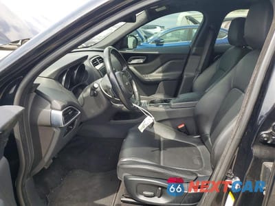 Zdjęcie 7 z 13 samochodu: 2017 JAGUAR F-PACE PREMIUM VIN:SADCJ2BN9HA091018 - miniatura