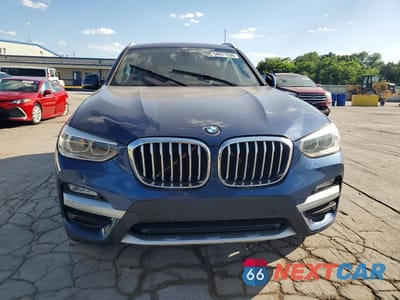 Piąte zdjęcie samochodu w środku: 2018 BMW X3 XDRIVE30I VIN:5UXTR9C57JLC76434 - miniatura