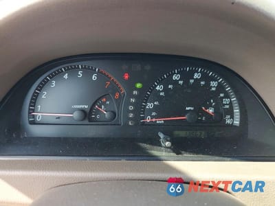 Zdjęcie 9 z 12 samochodu: 2003 TOYOTA CAMRY LE VIN:JTDBE32K730154235 - miniatura