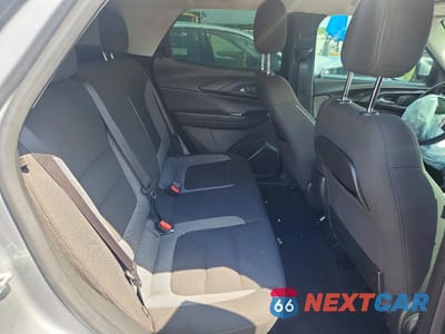 Zdjęcie 11 z 13 samochodu: 2023 CHEVROLET TRAILBLAZER LT VIN:KL79MPS27PB157216 - miniatura