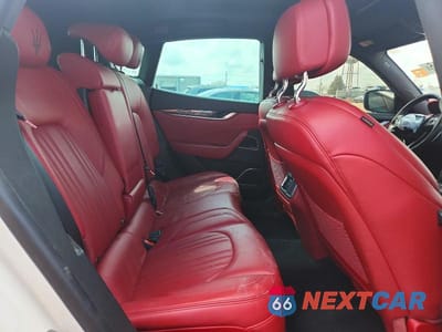 Zdjęcie 11 z 14 samochodu: 2022 MASERATI LEVANTE BASE VIN:ZN661XUA9NX383534 - miniatura