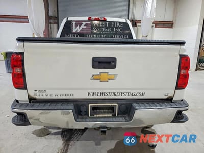 Zdjęcie 6 z 12 samochodu: 2016 CHEVROLET SILVERADO K1500 LT VIN:3GCUKREC7GG111878 - miniatura