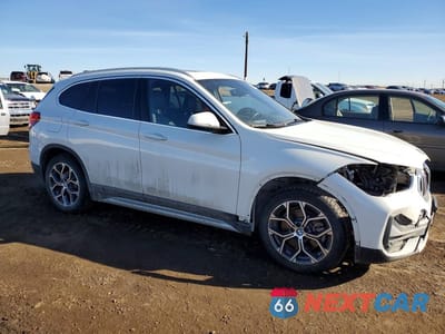 Czwarte zdjęcie samochodu z boku: 2021 BMW X1 XDRIVE28I VIN:WBXJG9C0XM5T26884 - miniatura