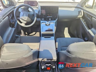 Zdjęcie 8 z 14 samochodu: 2023 TOYOTA BZ4X XLE VIN:JTMAAAAAXPA001093 - miniatura